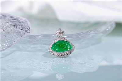 A32蘋果冰綠 彌勒佛 吊墜 18K白金台